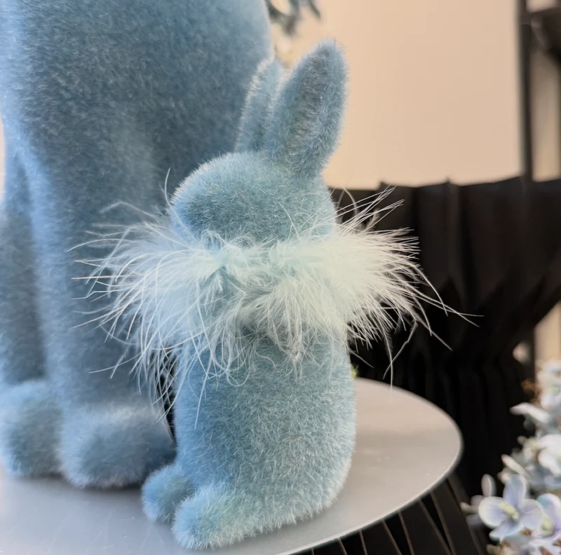 Hellblauer Hase Stuppsi