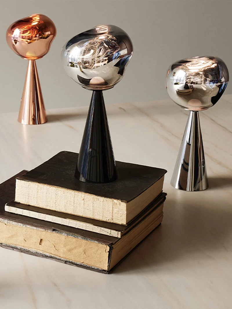 Melt Small Portable Light - Tragbare Stehlampe, kupferfarbend