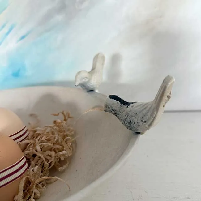 Schale mit Vögelchen