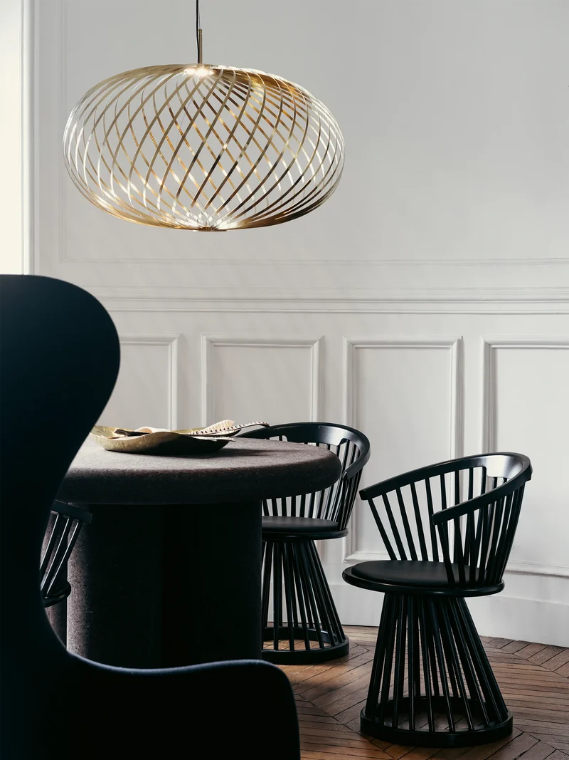Pendelleuchte SPRING in Spiralform | 45 × 79 × 79 cm