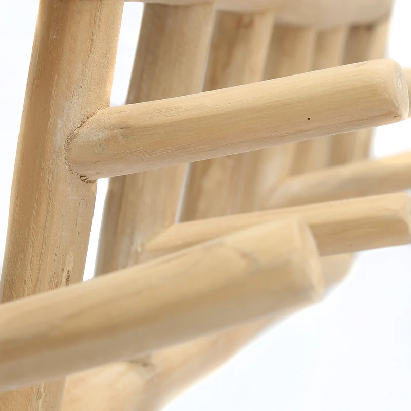 Garderobe aus Holz