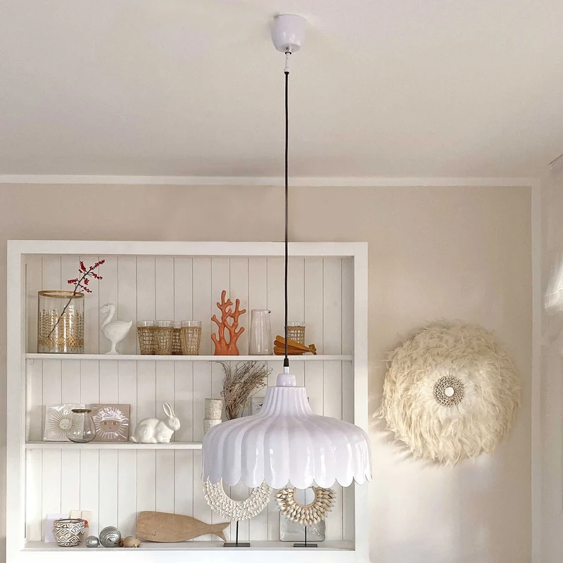 Weiße Esstischlampe