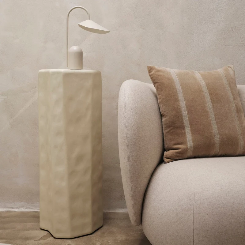 Staffa Pedestal Fiberglas - ferm LIVING