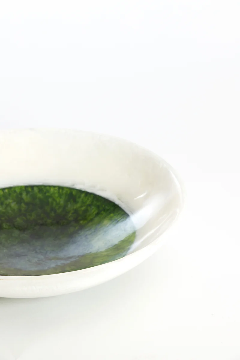 Schale BINANGA Ø34 × 7,5 cm – Weiß & Grün