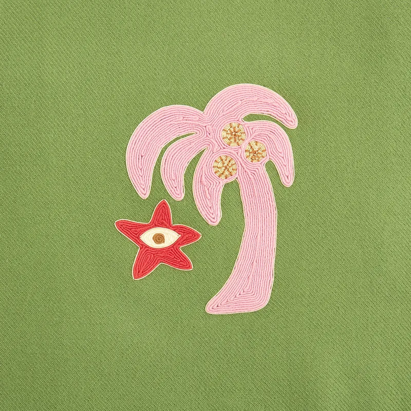Playa Palm Tree Decke – bestickte Design-Wohndecke aus Kamelhaar & Wolle