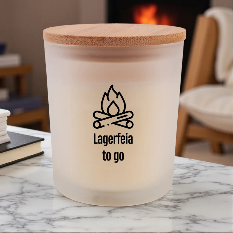 Duftkerze "Lagerfeia to go"