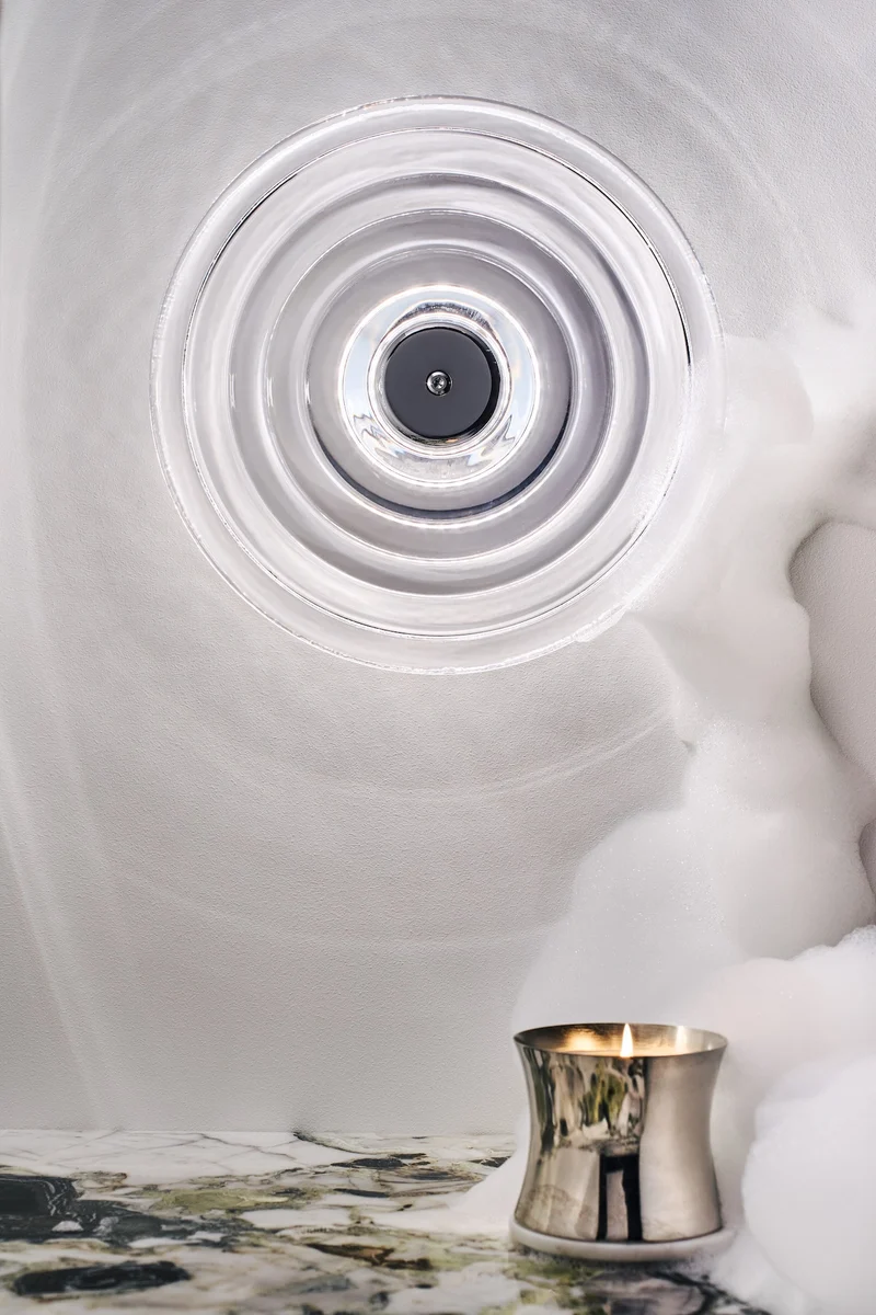Press Large Surface Light – Clear Pressed Glass