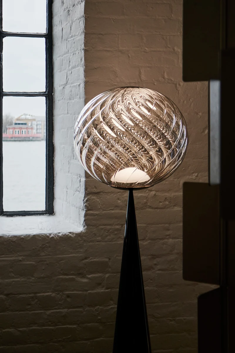 Whirl Large Portable – Design Akku-Leuchte in Silber
