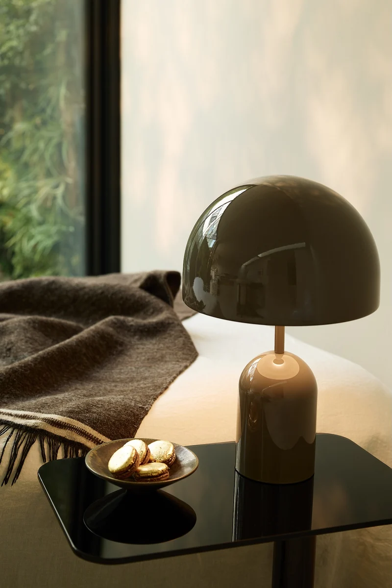 Bell Table Light in High-Gloss Taupe