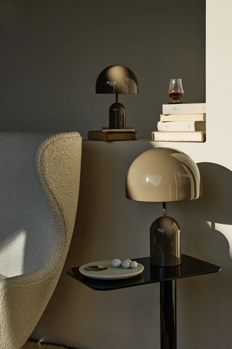Bell Table Light in High-Gloss Taupe