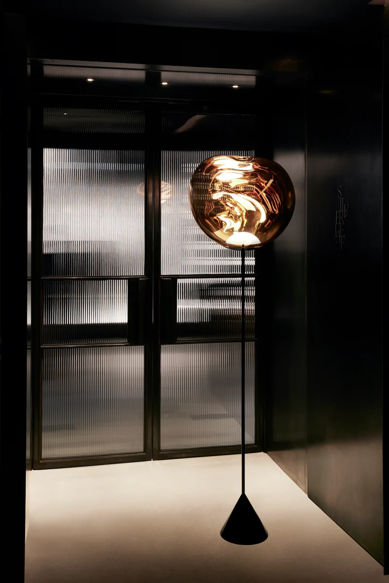 Melt Cone Slim Floor Light in Gold Polished Polycarbonate