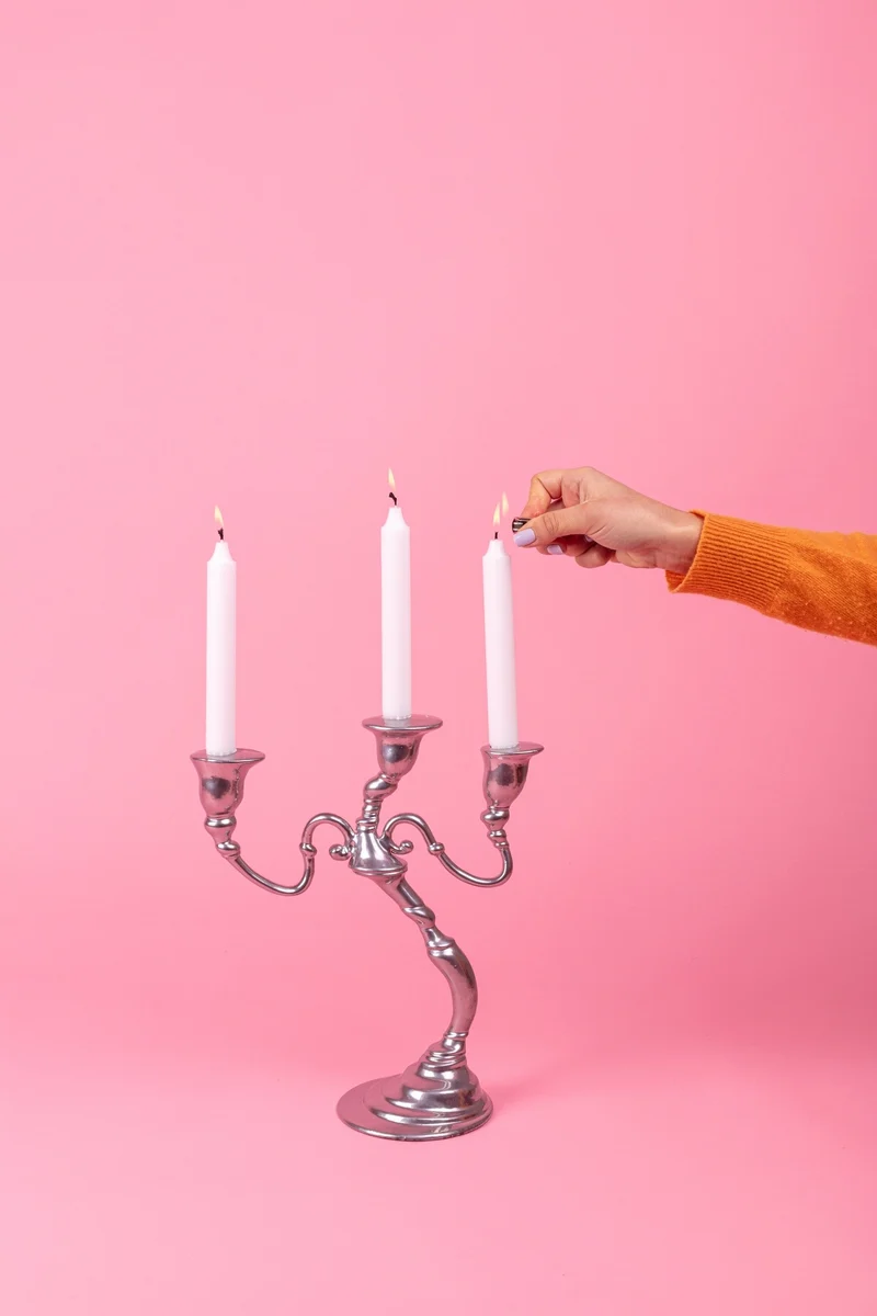 Drei-armiger Kerzenständer DANCING silber