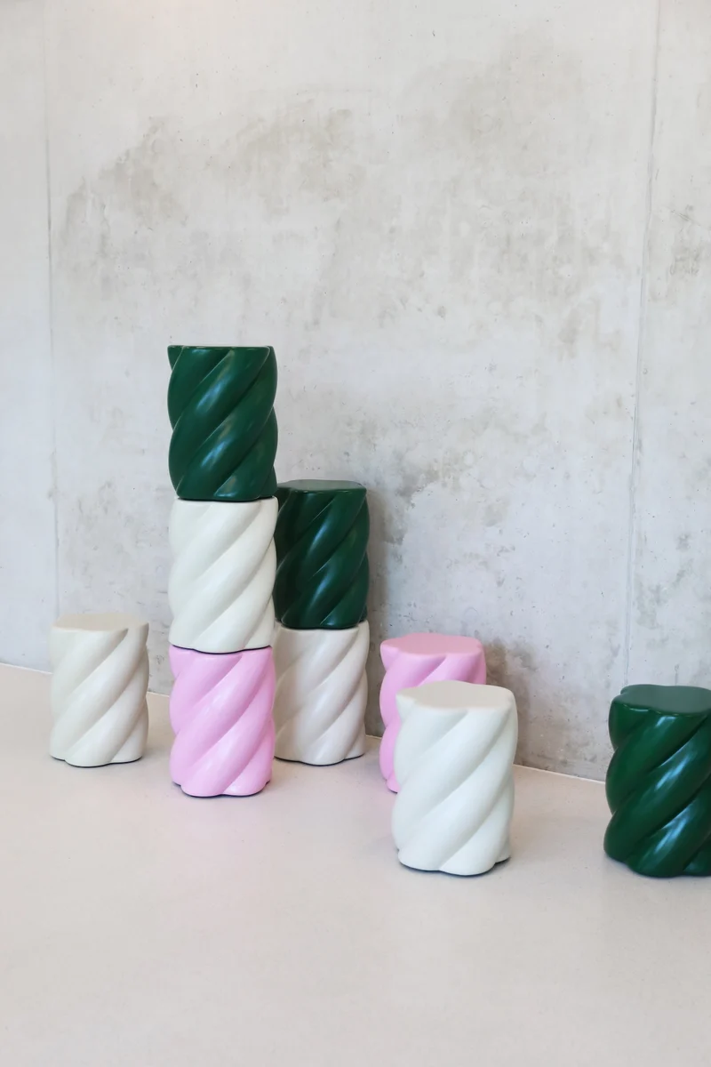 Hocker „Marshmallow“ Pink – skulpturaler Design-Stool