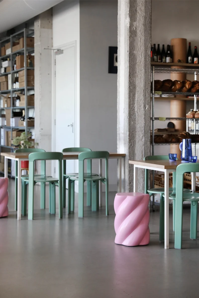Hocker „Marshmallow“ Pink – skulpturaler Design-Stool