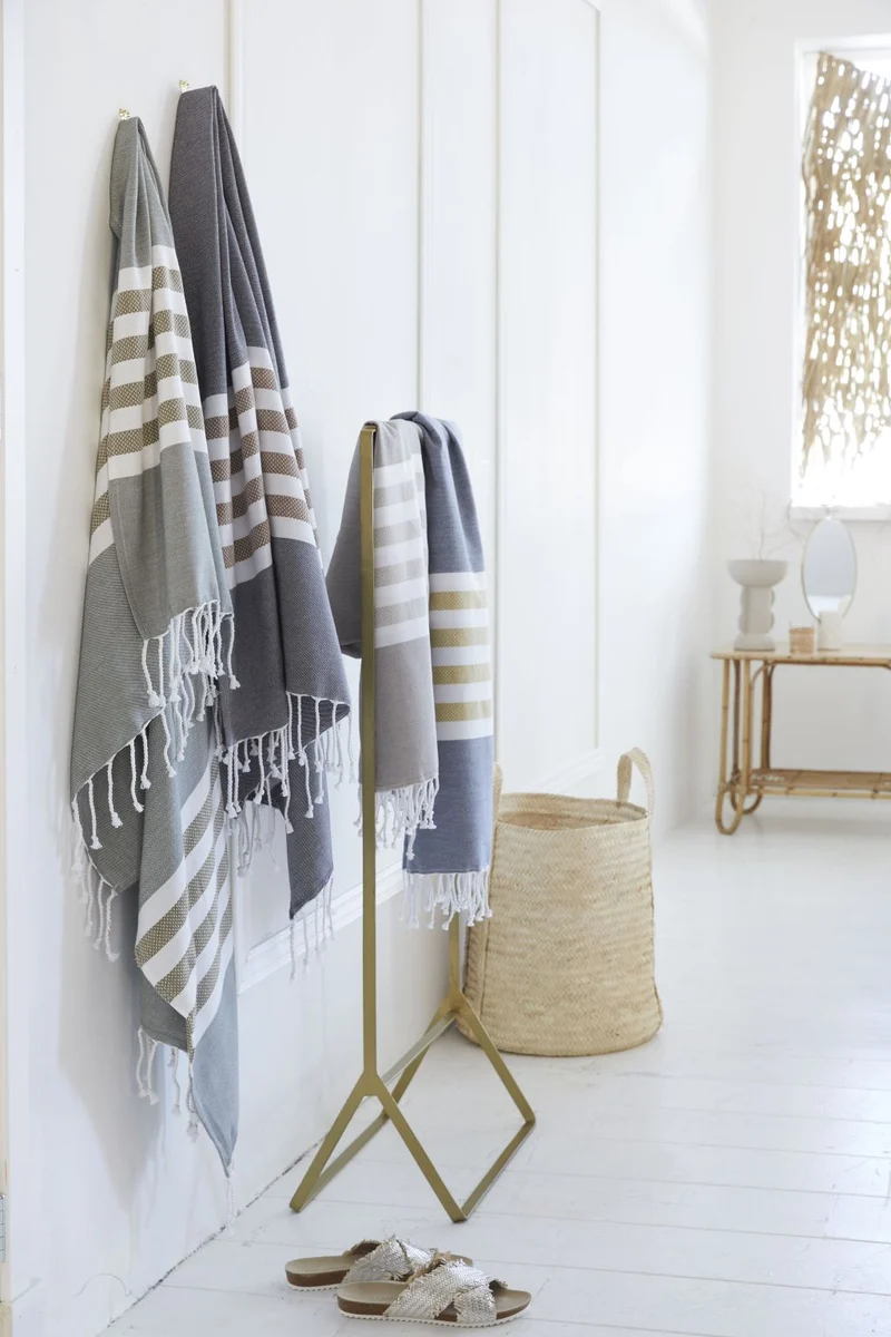 Tuch grün Hamam | FOUTA SUNSHADE HAPPINESS armygreen | 100x180 cm | Walra