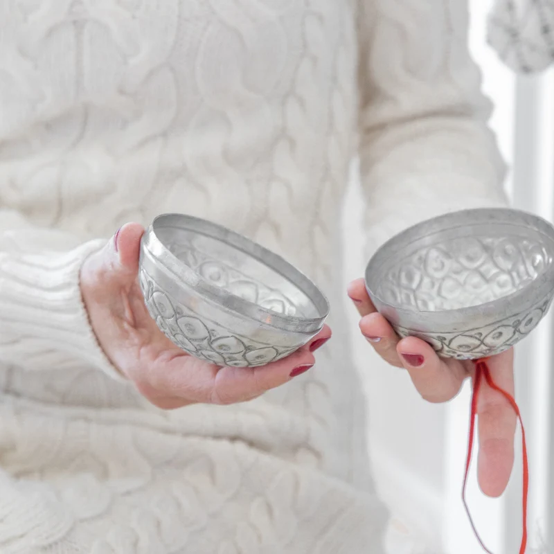 Im Christbaumschmuck Geldgeschenke verpacken