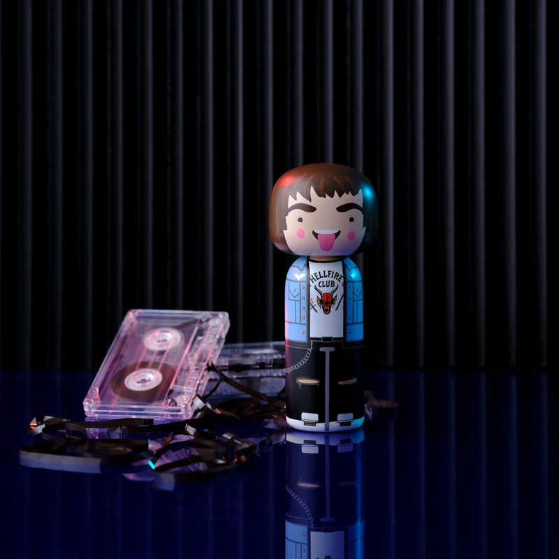 Kokeshi-Puppe EDDIE MUNSON 14,5cm - Limitierte Edition