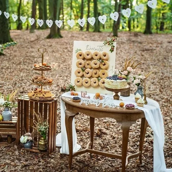 Candy Bar Donut Wand Aufsteller aus Holz