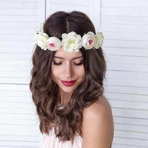 Blumenkranz creme / weiß