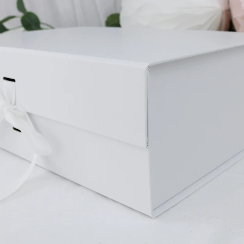 Personalisierte Geschenkbox zur Geburt