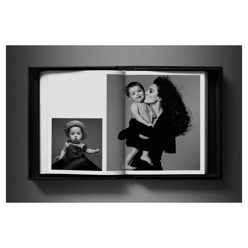 David Bailey. Eighties. Art Edition No. 1–100, ‘Yves Saint Laurent’, 1981