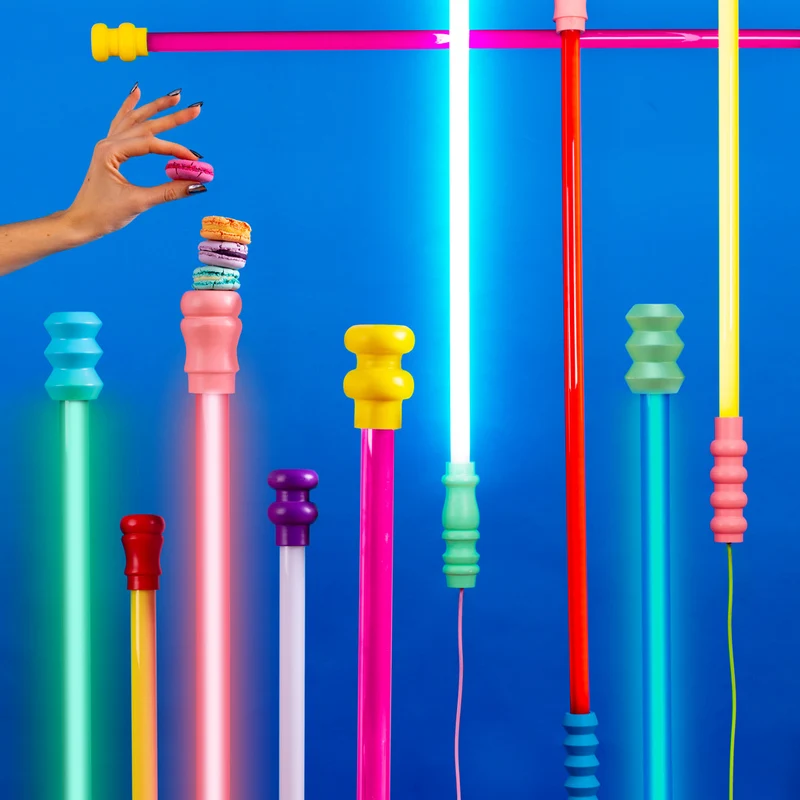 LED-Leuchte SUPERLINEA, lila 141cm