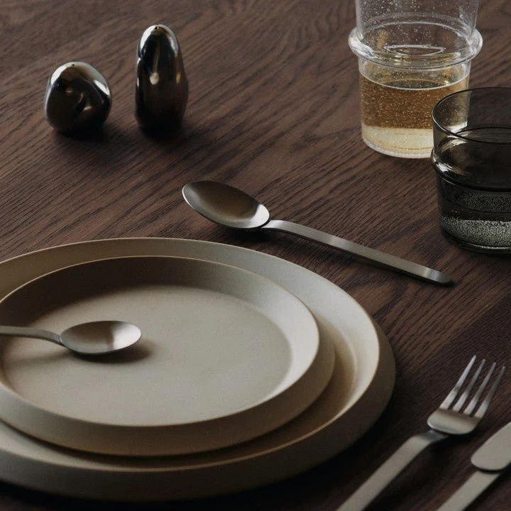 Orevo Salz- und Pfefferstreuer Set - ferm LIVING