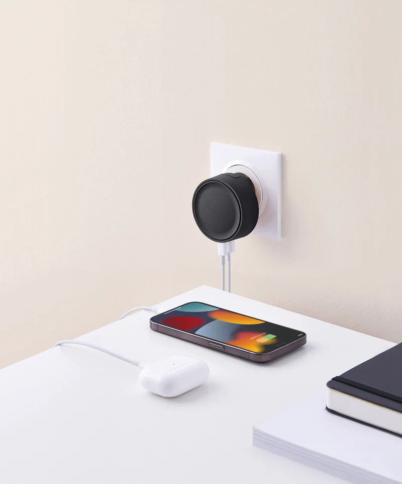 Dual USB Charger POWERON in schwarz oder weiss