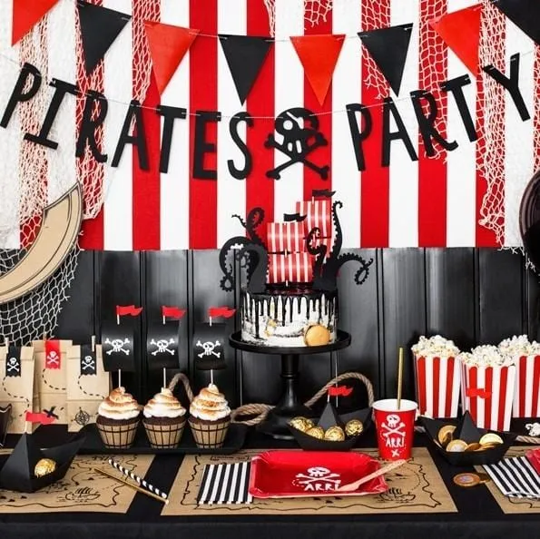 Girlande Piraten Party