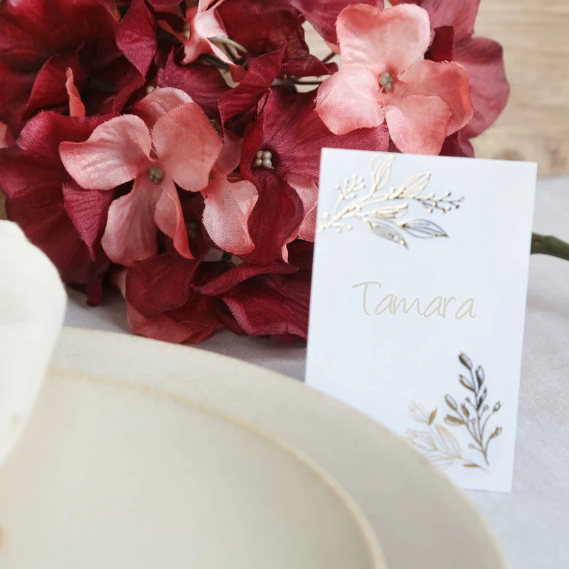 Boho Tischkarten 25 Stück beige mit goldfolierten Zweigen