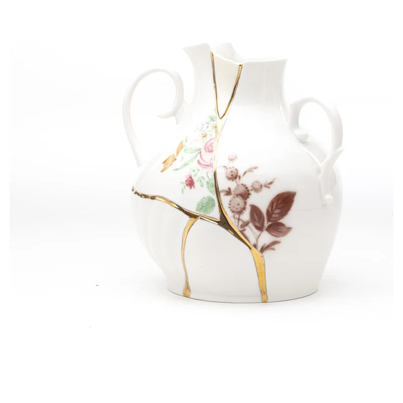 Vase KINTSUGI, Porzellan mit Goldapplikationen 18x16x19cm