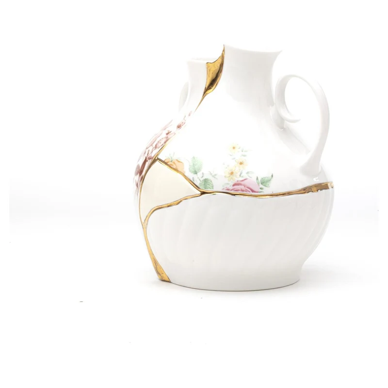 Vase KINTSUGI, Porzellan mit Goldapplikationen 18x16x19cm