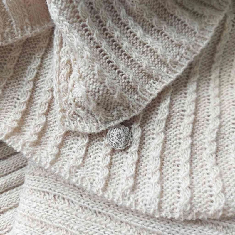 Maileg Babydecke STRICKDECKE supersoft ca. 95 x 75 cm Plaid hellbeige