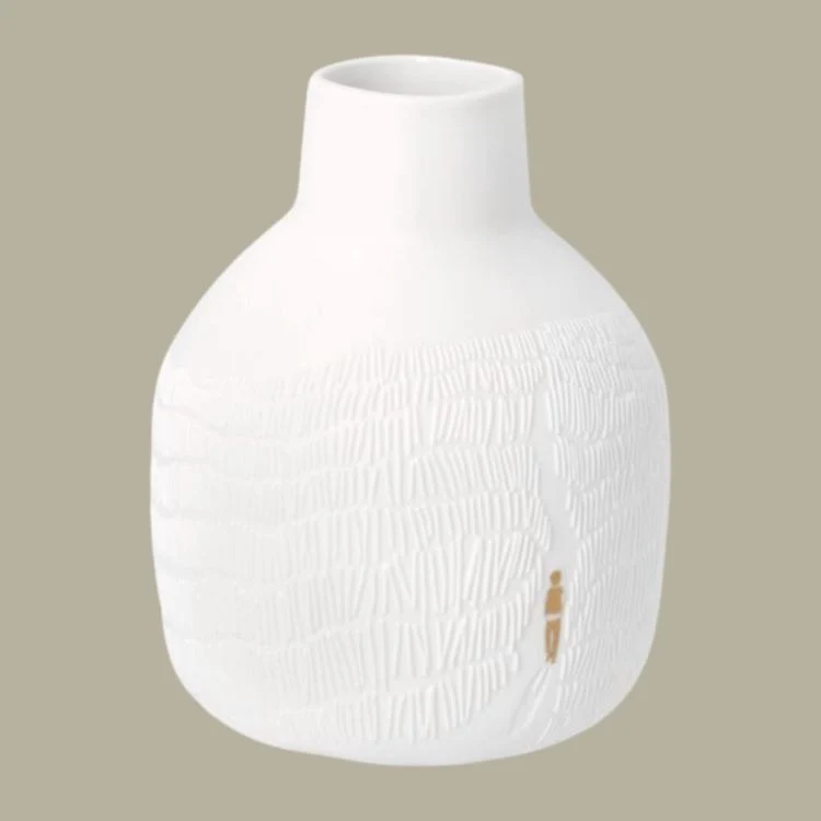 Räder Vase Gräser im Wind