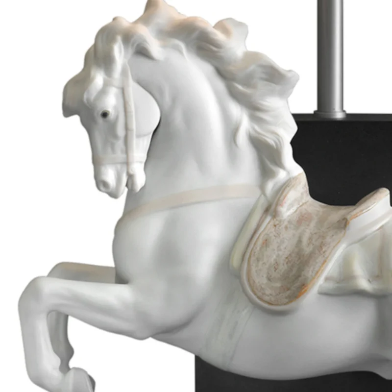 Tischlampe PIROUETTE HORSE aus Porzellan