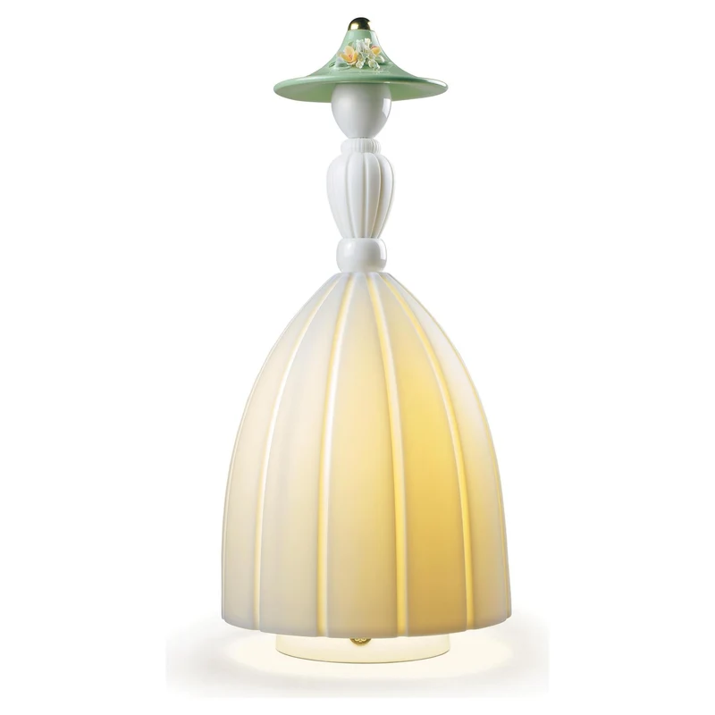 Tischlampe MADEMOISELLE DANIELA aus handgefertigtem Porzellan