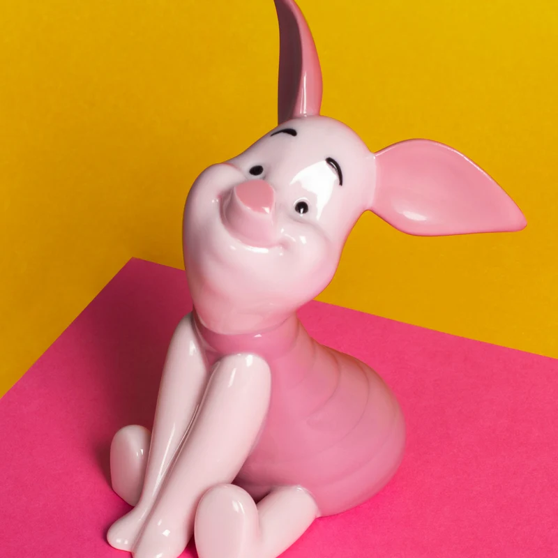 Figur PIGLET aus Porzellan