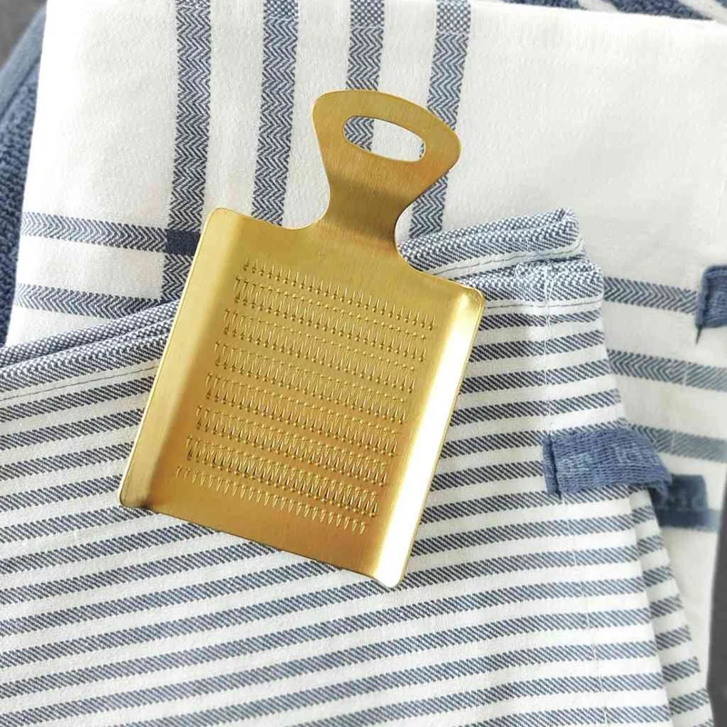 Ingwerreibe KÜCHENREIBE GOLD Küchenhelfer Muskatnussreibe Edelstahl ca. 13,5 x 9 cm