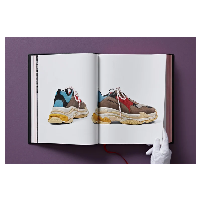 Shoes A-Z. The Collection of the Museum at FIT - Manolo Blahník Edition