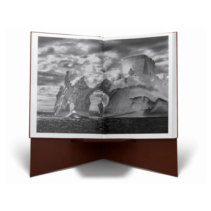 Sebastião Salgado. Genesis Art Edition No. 1–100 ‘Two Mursi Women, Omo Valley, Ethiopia’