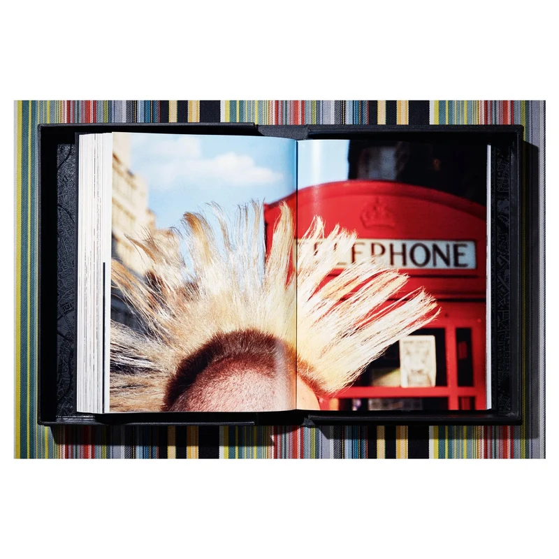 Paul Smith Edition No. 1–500 ‘Piccadilly Circus’ London. Portrait of a City