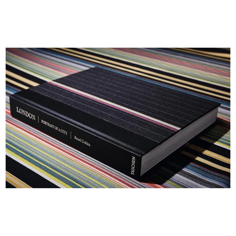 Paul Smith Edition No. 1–500 ‘Piccadilly Circus’ London. Portrait of a City