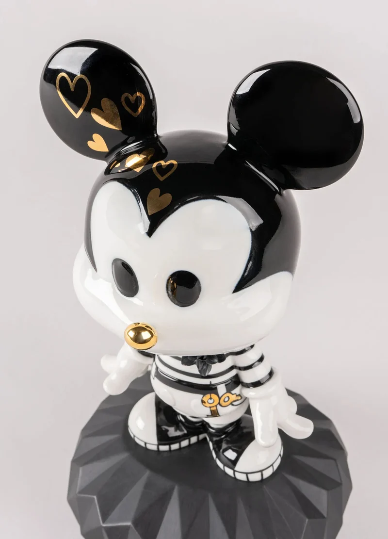 Figur MICKEY in Schwarz und Weiss