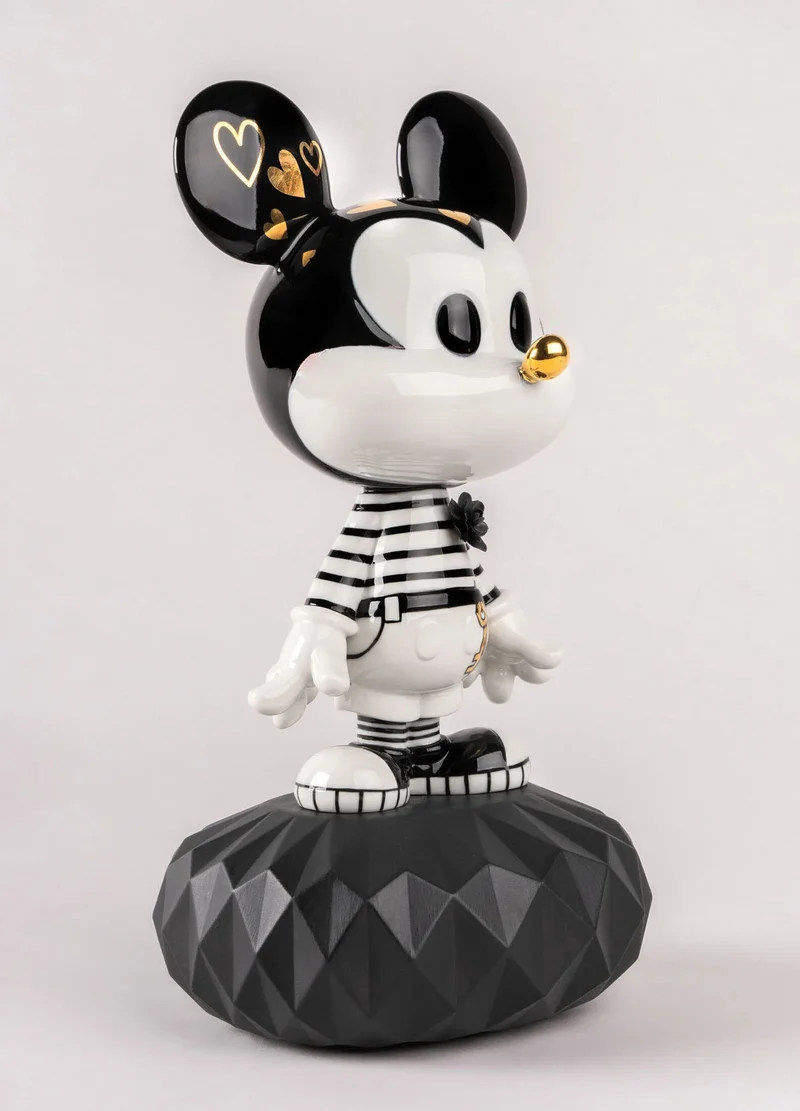 Figur MICKEY in Schwarz und Weiss