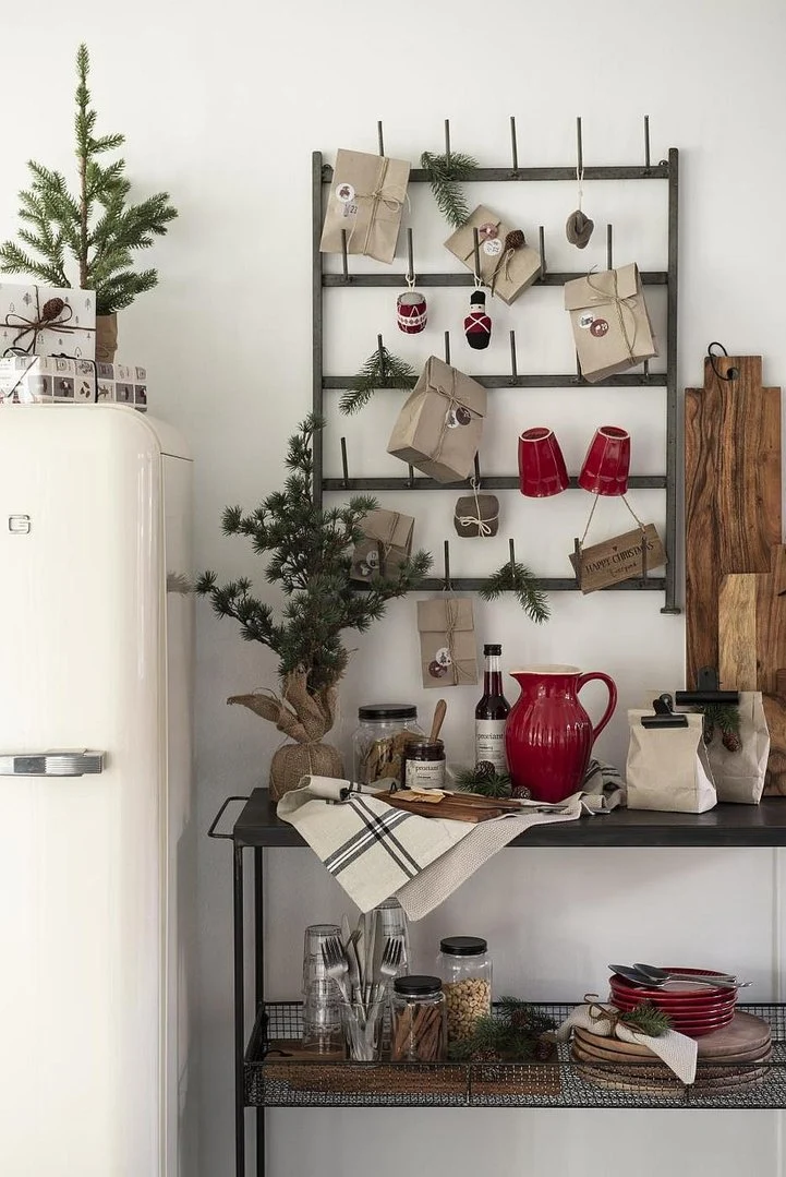 Künstliche ZEDER ☆ Baum ca. 60 cm Weihnachtsbaum Kunstpflanze mit Jute-Fuß