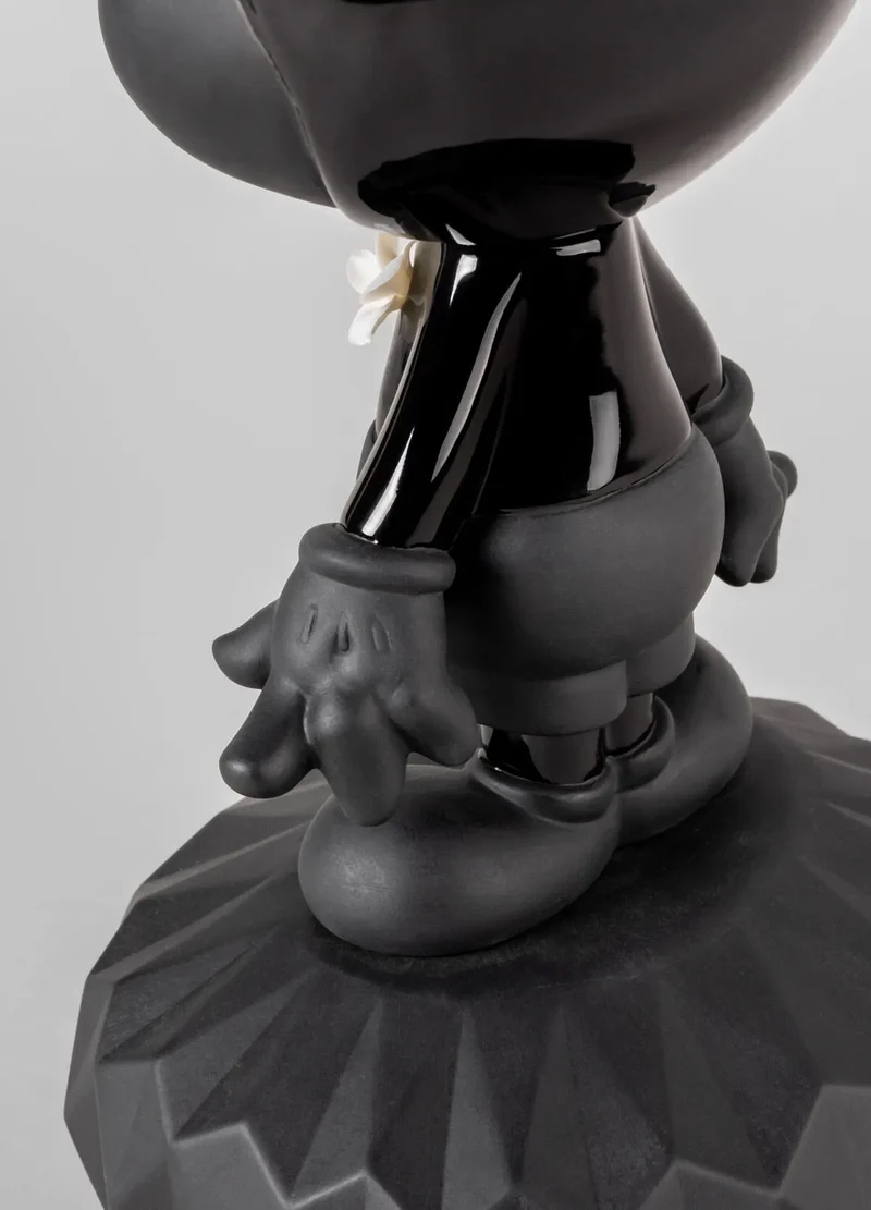 Figur MICKEY TOTAL BLACK