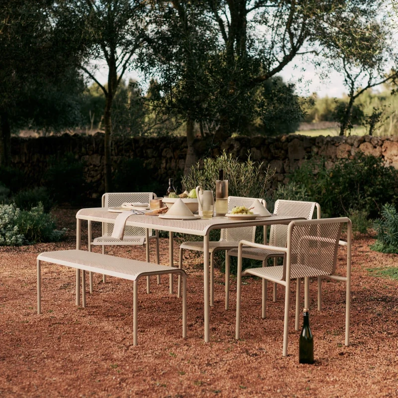 Stuhl mit Armlehne Dapple Cashmere - fermLIVING
