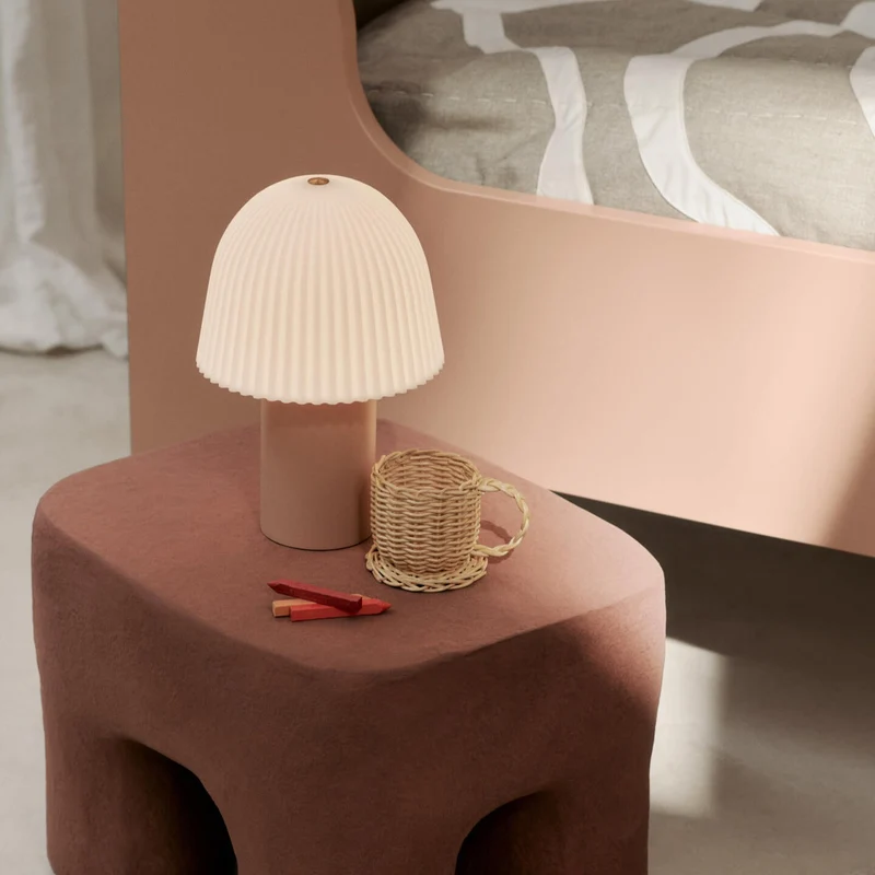Portable Tischleuchte Frill Rosa/Weiss - ferm LIVING