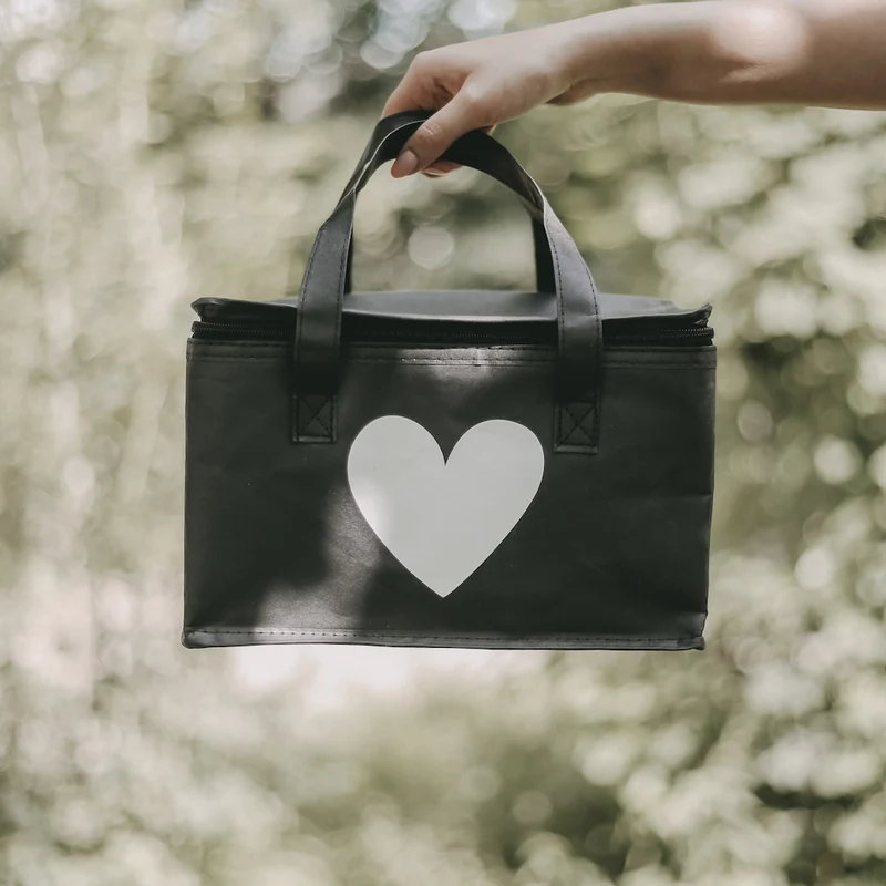 Eulenschnitt Kühltasche schwarz Herz
