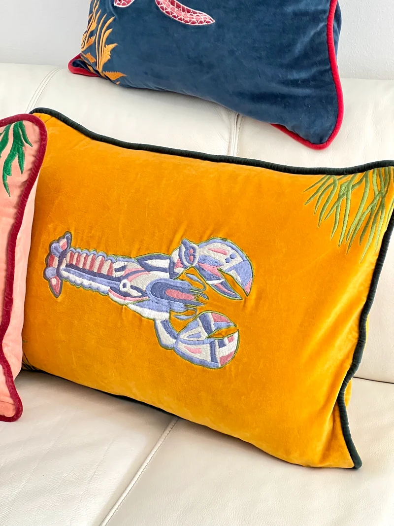Kissen „Lobster“ aus Baumwoll-Samt 40 × 60 cm